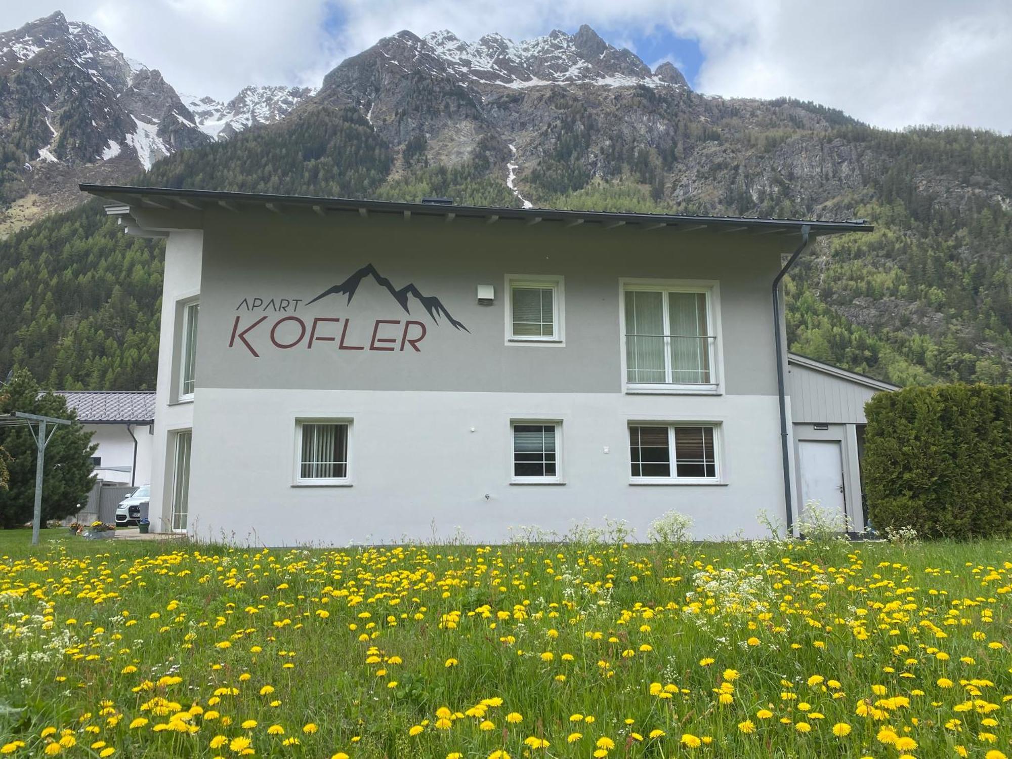 Apart Kofler Langenfeld Bagian luar foto